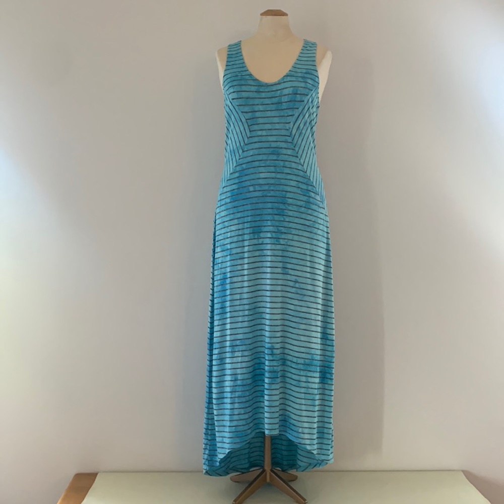BUFFALO Capri blue, long, striped, high-low maxi dress, racer back. L